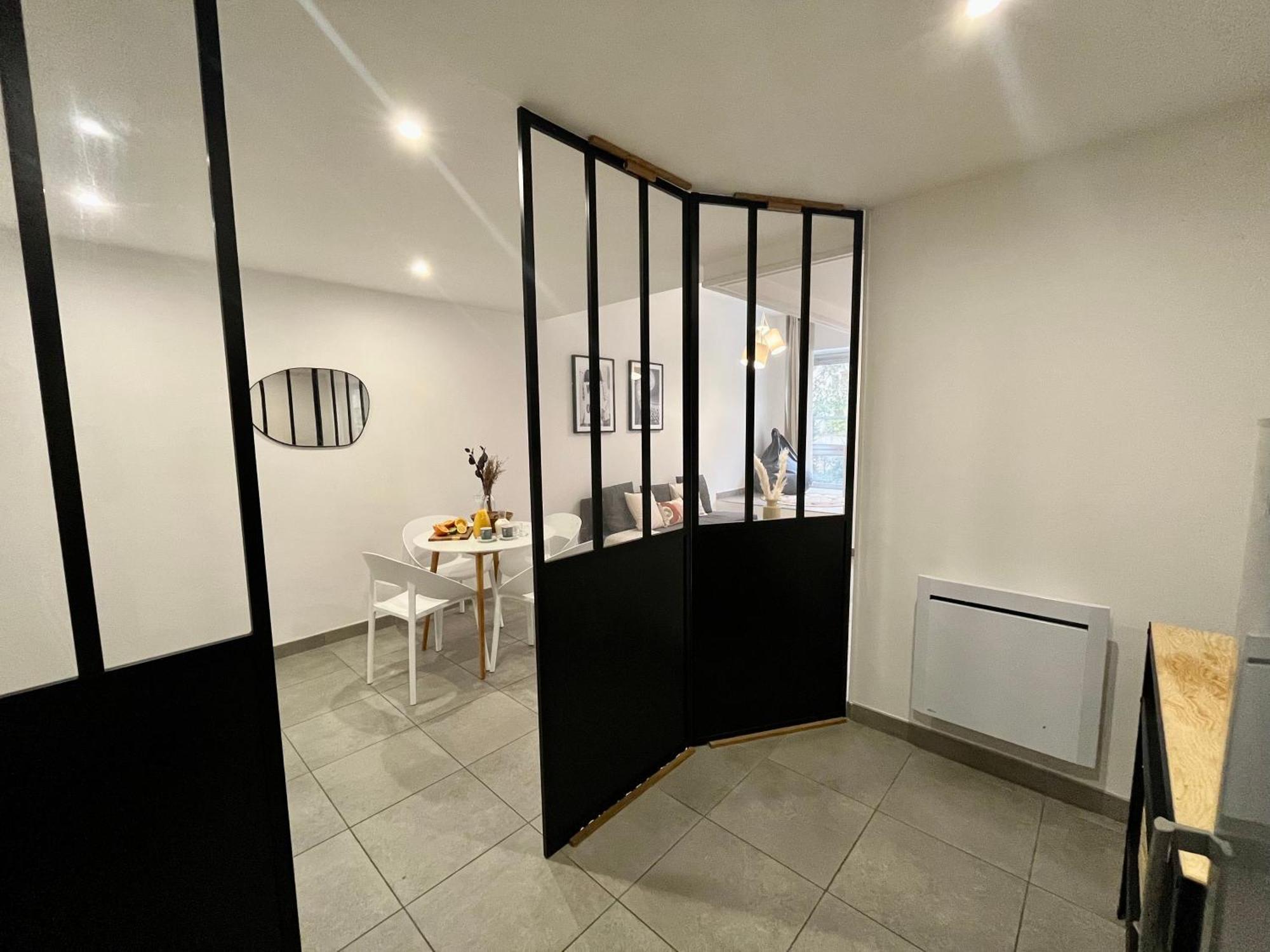 ליון Suite Danbury מראה חיצוני תמונה